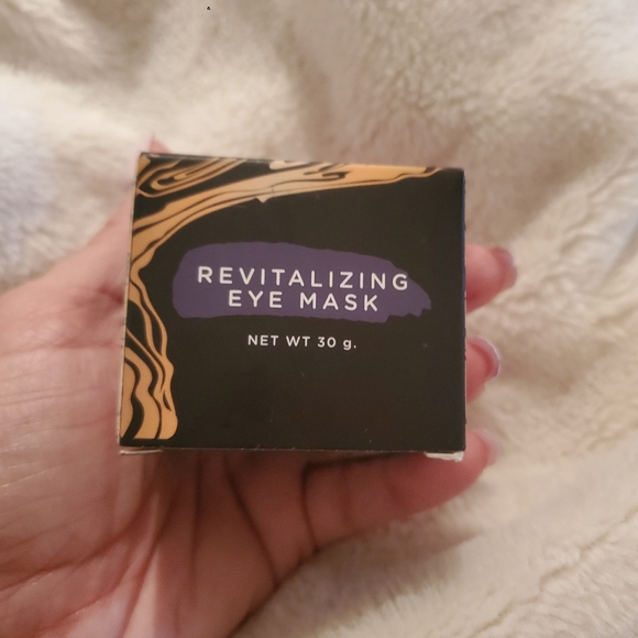 CHARLOTTE STARR Revitalizing Eye Mask - Picture 1 of 3